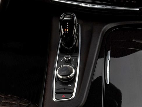 Used 2021 Cadillac Escalade ESV Premium Luxury Platinum image 26