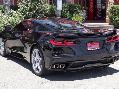Used 2021 Chevrolet Corvette Stingray Preferred Cpe w/ Z51 Performance Package RWD image 6