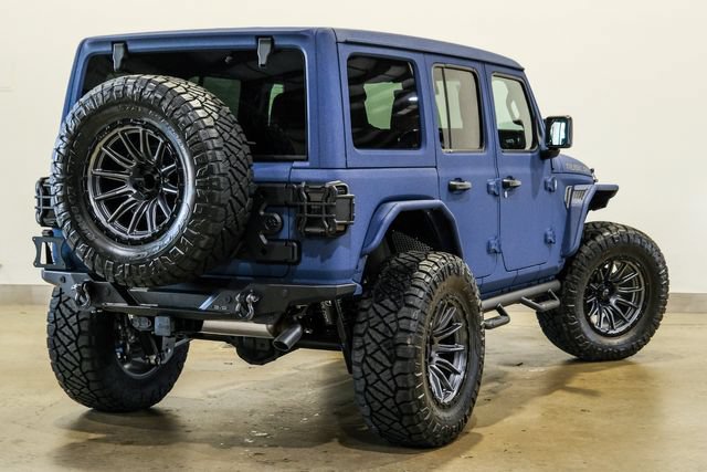 Used 2025 Jeep Wrangler Unlimited Rubicon w/ Safety Group AWD/4WD image 8