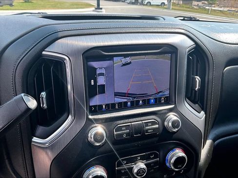 Used 2020 GMC Sierra 2500 Denali w/ Denali Ultimate Package AWD/4WD image 22