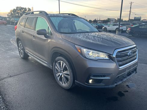 Used 2021 Subaru Ascent Limited AWD/4WD image 3