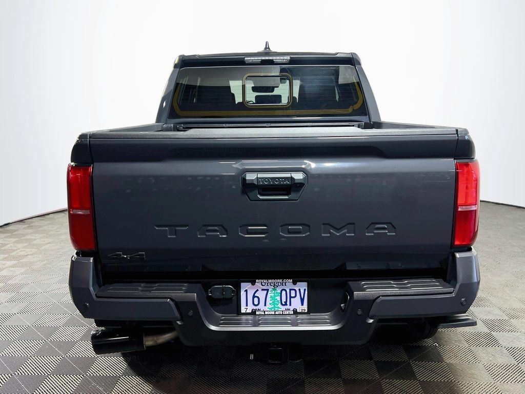 Certified 2025 Toyota Tacoma SR5 AWD/4WD image 6