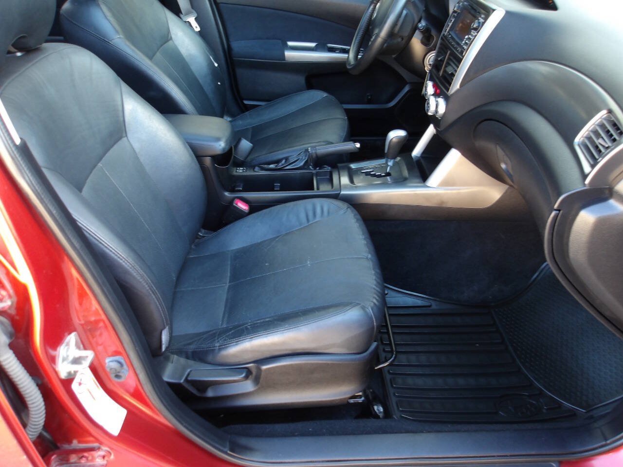 Used 2011 Subaru Forester 2.5X Limited AWD/4WD image 7