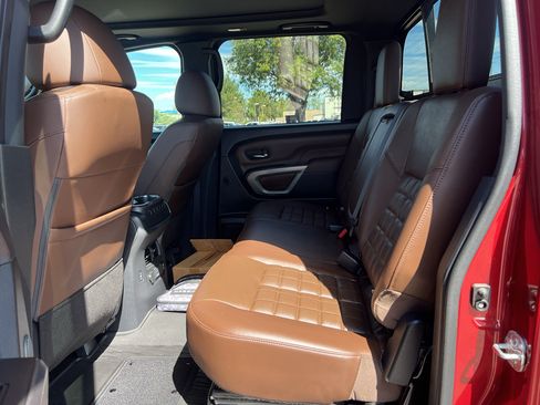 Used 2024 Nissan Titan Platinum Reserve w/ Moonroof Package AWD/4WD image 8