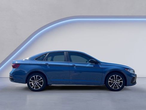 New 2026 Volkswagen Jetta Sport FWD image 4