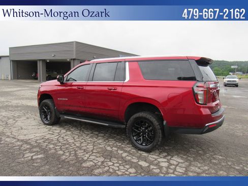 Used 2023 Chevrolet Suburban LS w/ Max Trailering Package AWD/4WD image 10