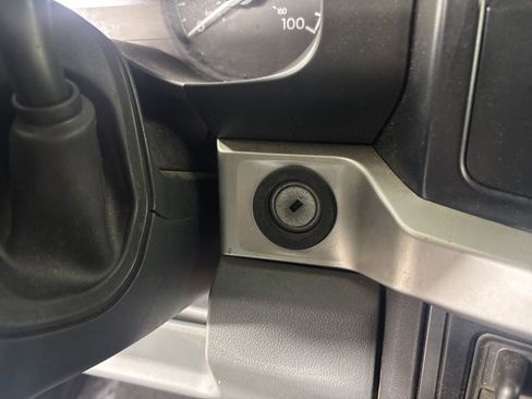 Used 2025 Ford F250 XLT image 18