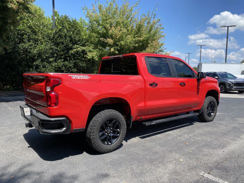 Used 2020 Chevrolet Silverado 1500 LT Trail Boss AWD/4WD image 9