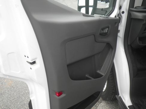 Used 2024 Ford Transit 250 Low Roof image 20
