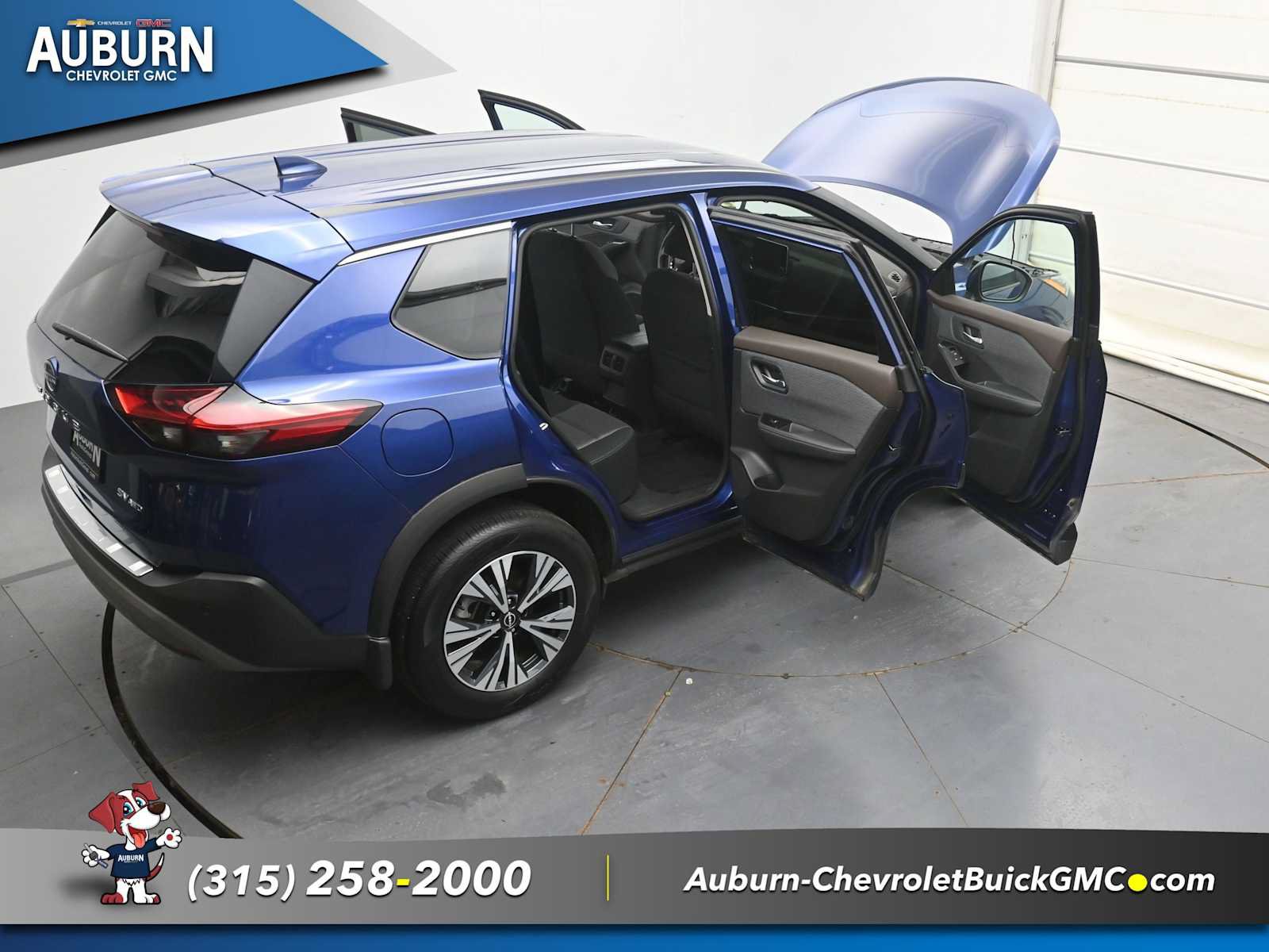Used 2023 Nissan Rogue SV AWD/4WD image 42
