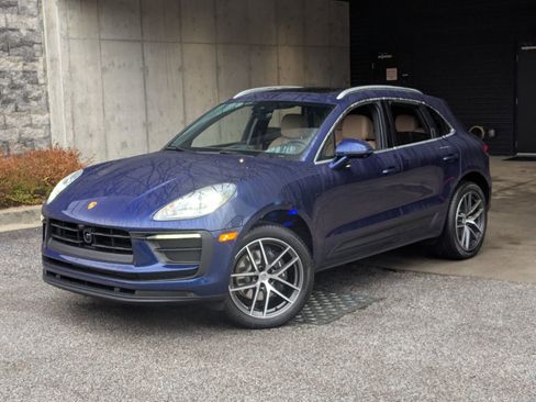 New 2026 Porsche Macan AWD/4WD image 1