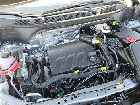 New 2026 Chevrolet Trax RS w/ Driver Confidence Package image 20