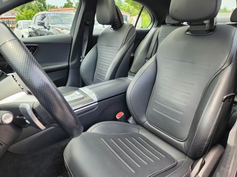 Used 2023 Mercedes-Benz C 300 4MATIC Sedan image 7