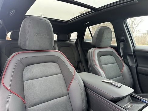 New 2026 Chevrolet Blazer EV RS image 8