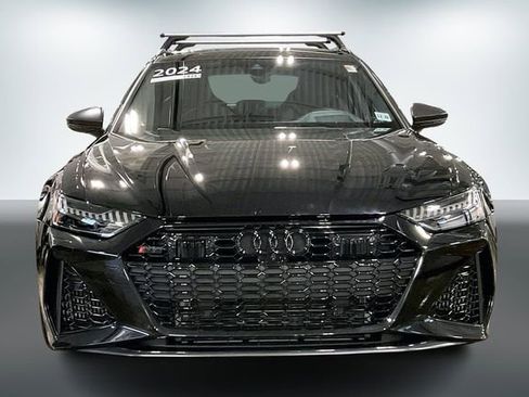 Certified 2024 Audi RS 6 performance image 3