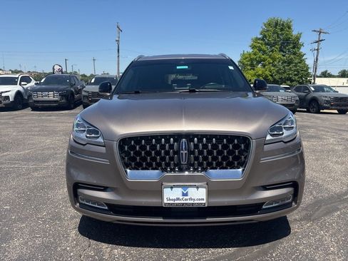 Used 2021 Lincoln Aviator Grand Touring w/ Equipment Group 302A AWD/4WD image 2