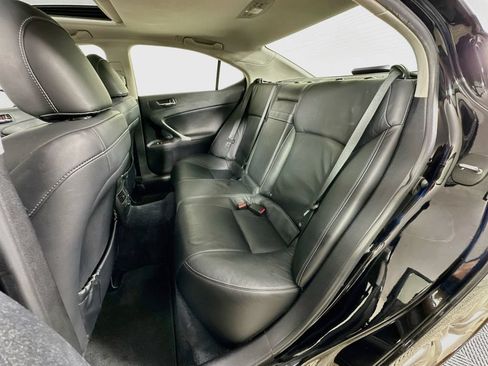 Used 2010 Lexus IS 250 w/ Preferred Accessory Package RWD image 27