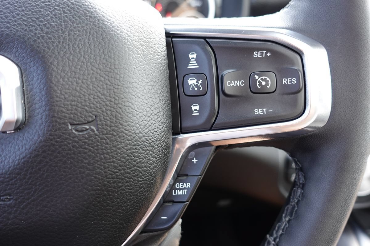 Used 2025 RAM 1500 Laramie w/ Sport Appearance Package AWD/4WD image 48