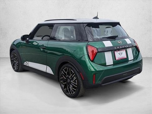Used 2026 MINI Cooper 2-Door Hardtop FWD image 9