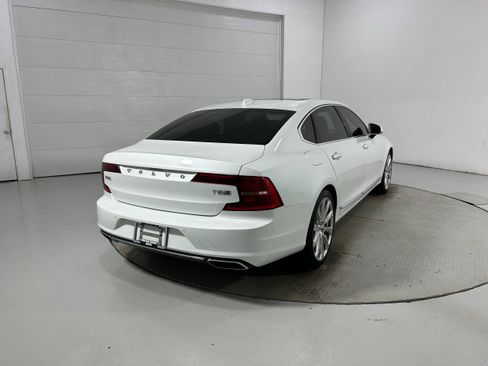 Used 2018 Volvo S90 T8 Inscription w/ Luxury Package AWD/4WD image 35