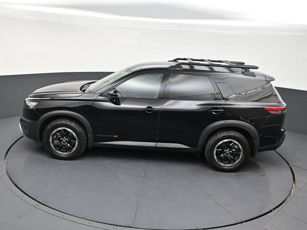 Used 2025 Nissan Pathfinder Rock Creek AWD/4WD image 14
