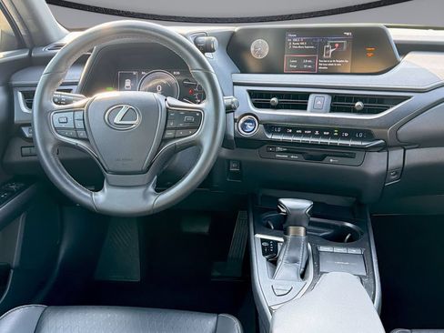 Used 2021 Lexus UX 250h w/ Accessory Package (Z2) AWD/4WD image 19