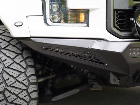 Used 2018 Ford F150 Raptor w/ Equipment Group 802A Luxury AWD/4WD image 38