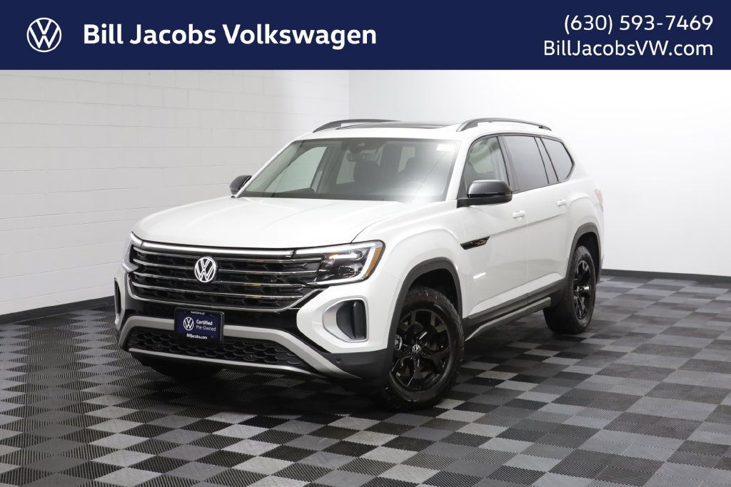 Used 2026 Volkswagen Atlas Peak Edition AWD/4WD image 1