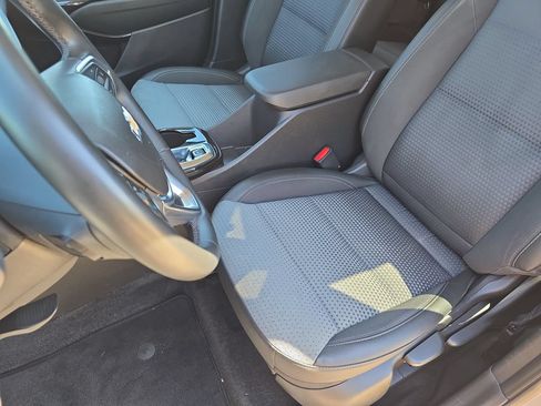 Used 2024 Chevrolet Trax LT w/ Driver Confidence Package FWD image 15