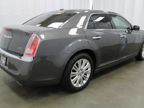 Used 2014 Chrysler 300 C w/ Beats Audio Group image 4
