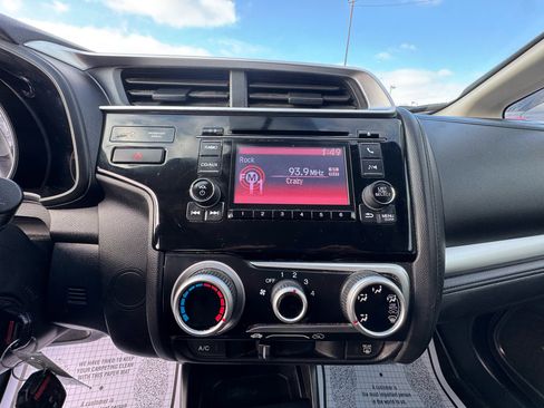 Used 2015 Honda Fit LX image 15