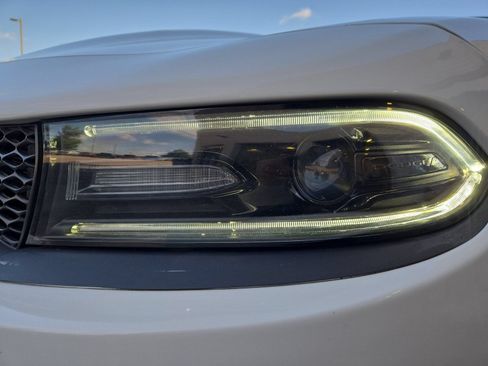 Used 2019 Dodge Charger R/T w/ Driver Confidence Group RWD image 9