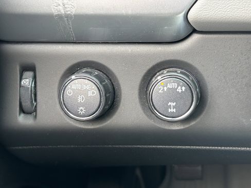 Used 2020 Chevrolet Tahoe LT image 4