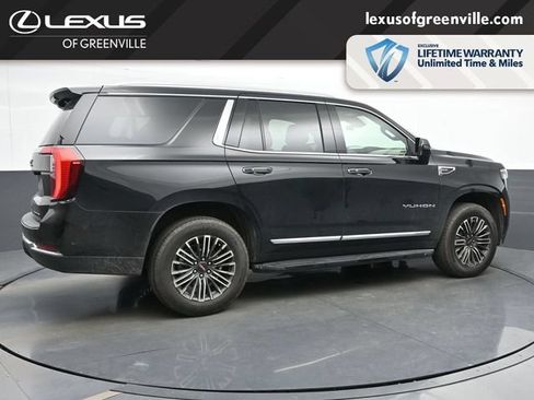 Used 2025 GMC Yukon Elevation w/ Technology Package AWD/4WD image 8