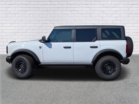 New 2026 Ford Bronco Big Bend w/ Black Diamond Package image 2