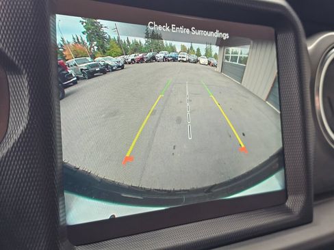 Used 2020 Jeep Wrangler Unlimited Sahara w/ Uconnect 4C Nav & Sound Group AWD/4WD image 36