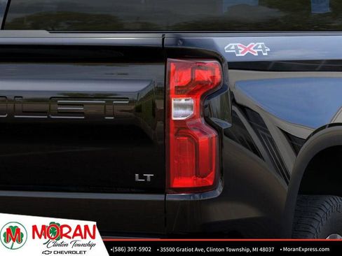 Used 2026 Chevrolet Silverado 1500 LT image 12