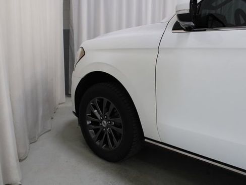 Used 2021 Ford Expedition Limited AWD/4WD image 30