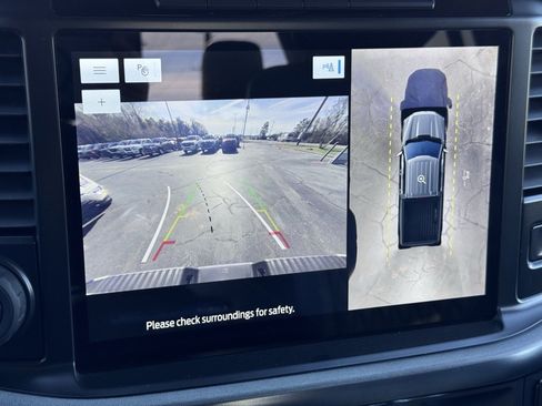 Used 2023 Ford F150 Limited image 11