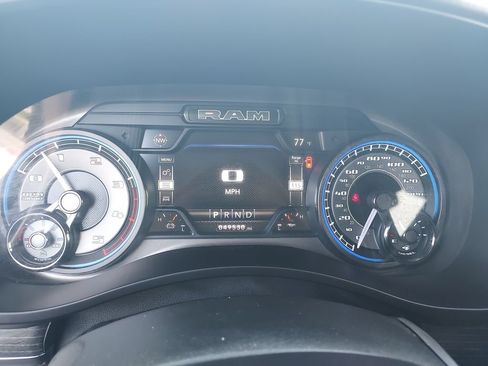 Used 2022 RAM 2500 Limited AWD/4WD image 18