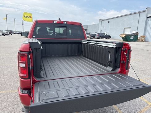 New 2026 RAM 1500 4x4 Crew Cab image 10