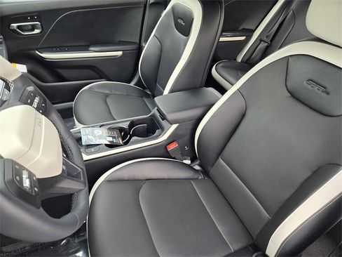New 2026 Kia K4 GT-Line image 24