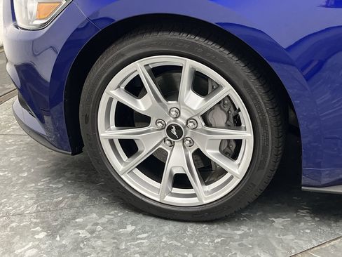 Used 2015 Ford Mustang GT Premium w/ Equipment Group 401A image 33