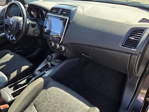 Used 2021 Mitsubishi Outlander Sport SE AWD/4WD image 17