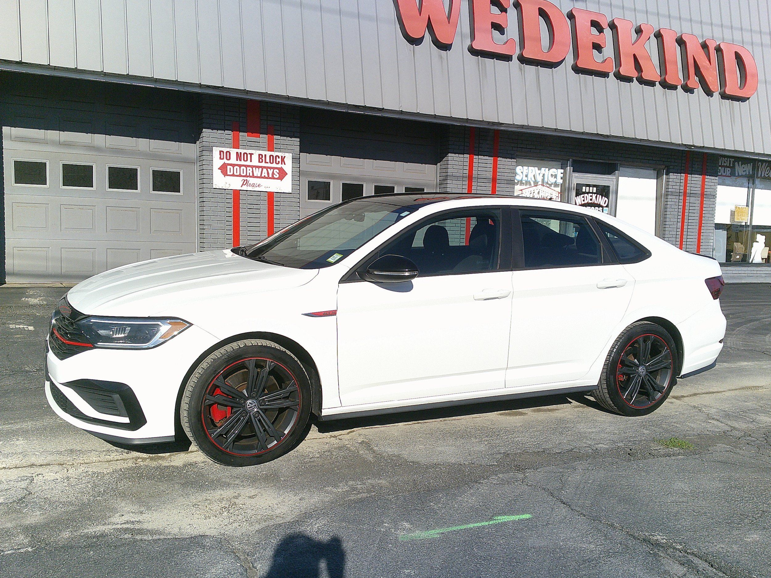Used 2019 Volkswagen Jetta GLI FWD image 13