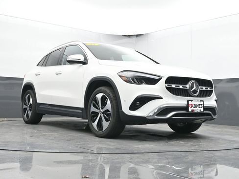 Used 2025 Mercedes-Benz GLA 250 image 47