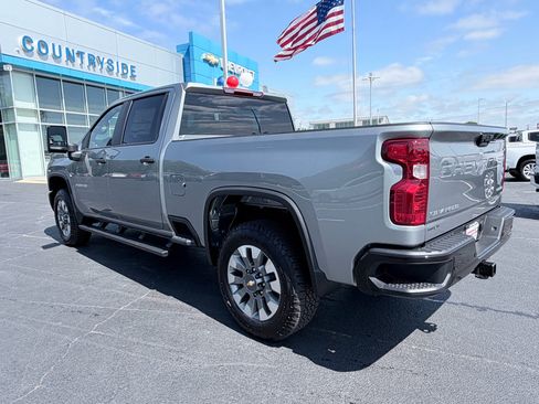 New 2026 Chevrolet Silverado 2500 Custom w/ Custom Value Package AWD/4WD image 7