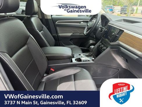 Used 2022 Volkswagen Atlas SE FWD image 10