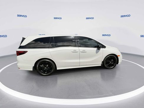 Used 2023 Honda Odyssey Sport image 8