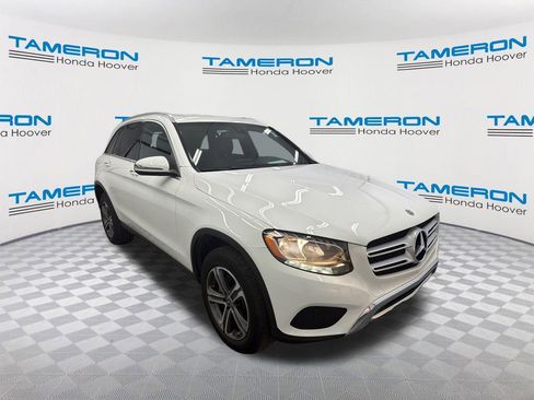 Used 2019 Mercedes-Benz GLC 300 w/ Premium Package image 7